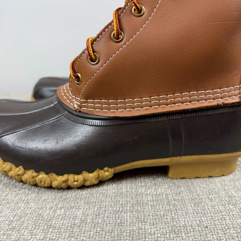 L.L. Bean Boots 8” Waterproof Tan Gum Duck Boots Men’s Size 8 Wide Work Rain
